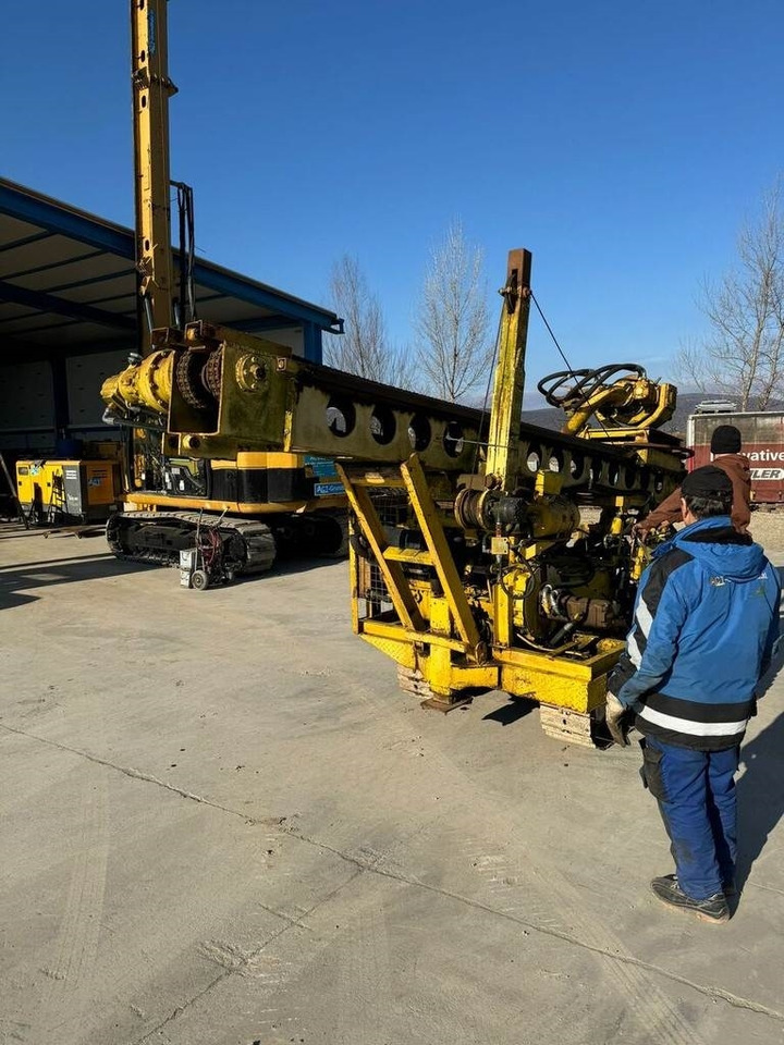 Mini CFA Drilling Rig - Platforma za bušenje: slika Mini CFA Drilling Rig - Platforma za bušenje Mini CFA Drilling Rig - Platforma za bušenje: slika Mini CFA Drilling Rig - Platforma za bušenje