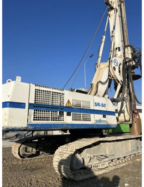 Soilmec SR50 - Platforma za bušenje: slika Soilmec SR50 - Platforma za bušenje Soilmec SR50 - Platforma za bušenje: slika Soilmec SR50 - Platforma za bušenje
