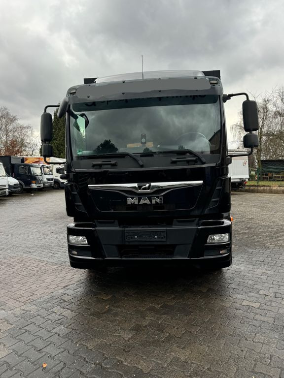 MAN TGM 26.320/LBW/Lenk-Lift/22 Pal./3instock - Kamion za prijevoz pića: slika MAN TGM 26.320/LBW/Lenk-Lift/22 Pal./3instock - Kamion za prijevoz pića MAN TGM 26.320/LBW/Lenk-Lift/22 Pal./3instock - Kamion za prijevoz pića: slika MAN TGM 26.320/LBW/Lenk-Lift/22 Pal./3instock - Kamion za prijevoz pića