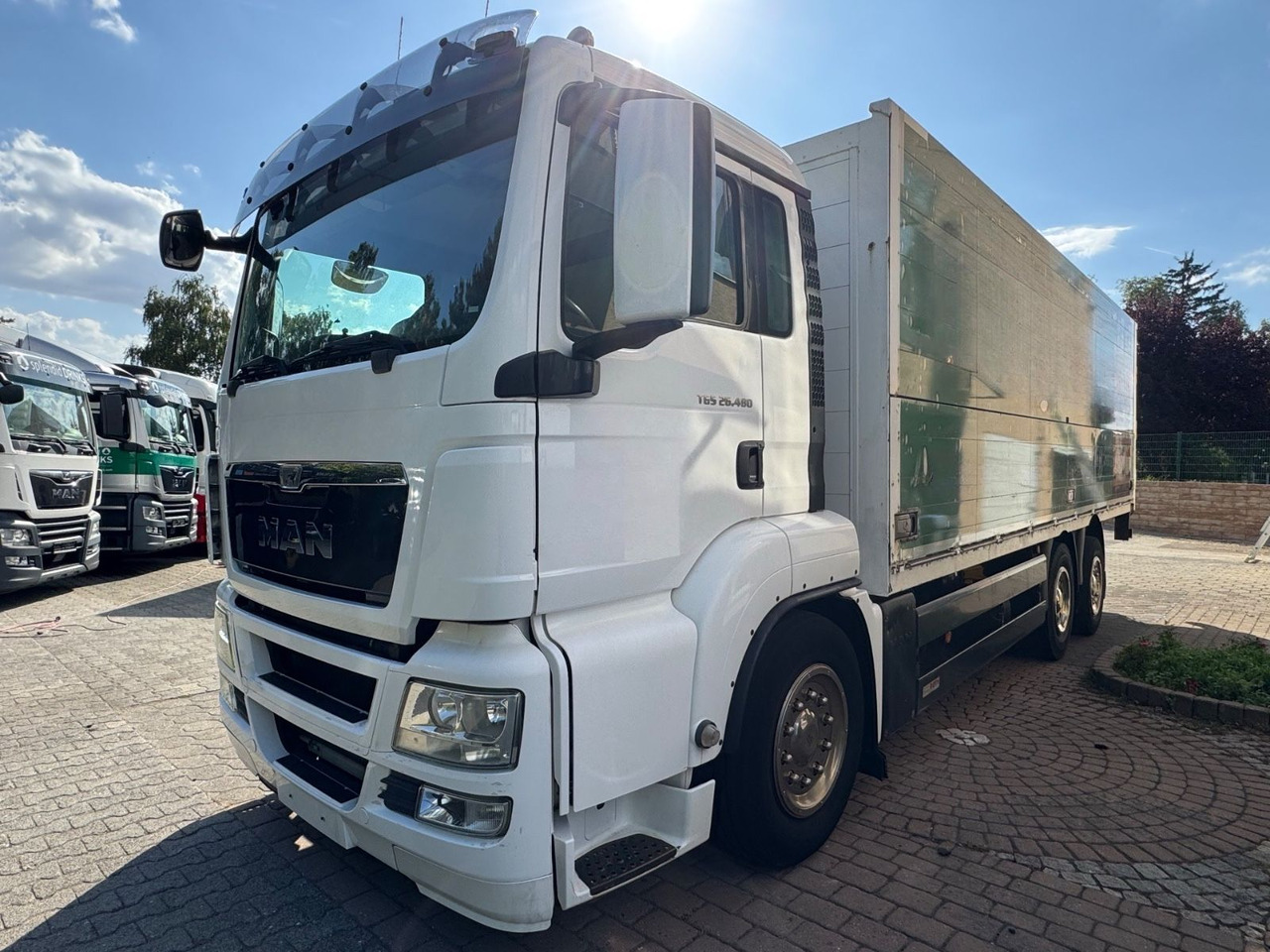 MAN TGS 26.480/Lenk-Lift/Kamera/AHK/Staplerhalterung - Kamion za prijevoz pića: slika MAN TGS 26.480/Lenk-Lift/Kamera/AHK/Staplerhalterung - Kamion za prijevoz pića MAN TGS 26.480/Lenk-Lift/Kamera/AHK/Staplerhalterung - Kamion za prijevoz pića: slika MAN TGS 26.480/Lenk-Lift/Kamera/AHK/Staplerhalterung - Kamion za prijevoz pića