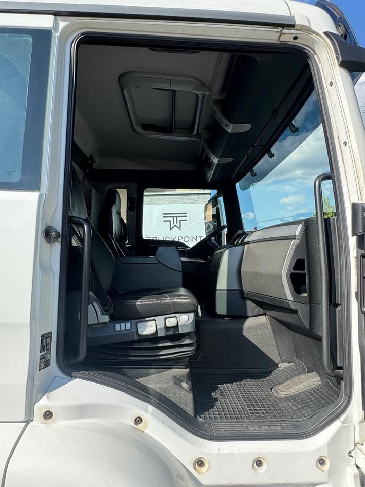 MAN TGS 26.480/Lenk-Lift/Kamera/AHK/Staplerhalterung - Kamion sandučar: slika  MAN TGS 26.480/Lenk-Lift/Kamera/AHK/Staplerhalterung - Kamion sandučar MAN TGS 26.480/Lenk-Lift/Kamera/AHK/Staplerhalterung - Kamion sandučar: slika  MAN TGS 26.480/Lenk-Lift/Kamera/AHK/Staplerhalterung - Kamion sandučar