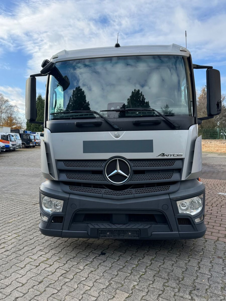 Mercedes-Benz Antos 2540/Durchladbar/2xLBW/Frigoblock - Kamion hladnjača: slika Mercedes-Benz Antos 2540/Durchladbar/2xLBW/Frigoblock - Kamion hladnjača Mercedes-Benz Antos 2540/Durchladbar/2xLBW/Frigoblock - Kamion hladnjača: slika Mercedes-Benz Antos 2540/Durchladbar/2xLBW/Frigoblock - Kamion hladnjača