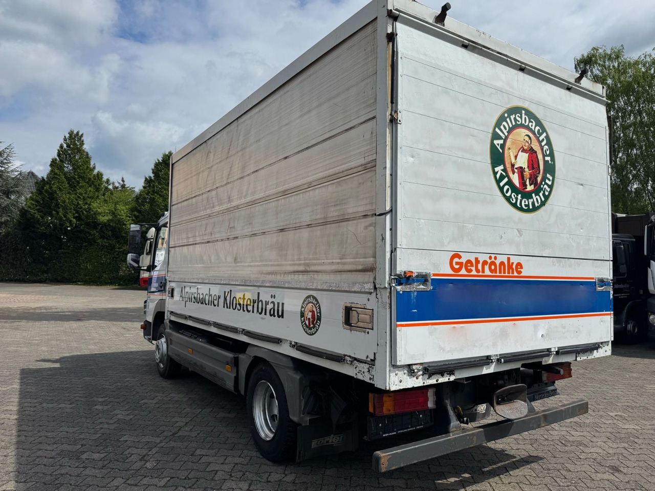Mercedes-Benz Atego 818/Roll-Plane/Tüv-Neu/1xAHK-Maul/ - Kamion za prijevoz pića: slika Mercedes-Benz Atego 818/Roll-Plane/Tüv-Neu/1xAHK-Maul/ - Kamion za prijevoz pića Mercedes-Benz Atego 818/Roll-Plane/Tüv-Neu/1xAHK-Maul/ - Kamion za prijevoz pića: slika Mercedes-Benz Atego 818/Roll-Plane/Tüv-Neu/1xAHK-Maul/ - Kamion za prijevoz pića