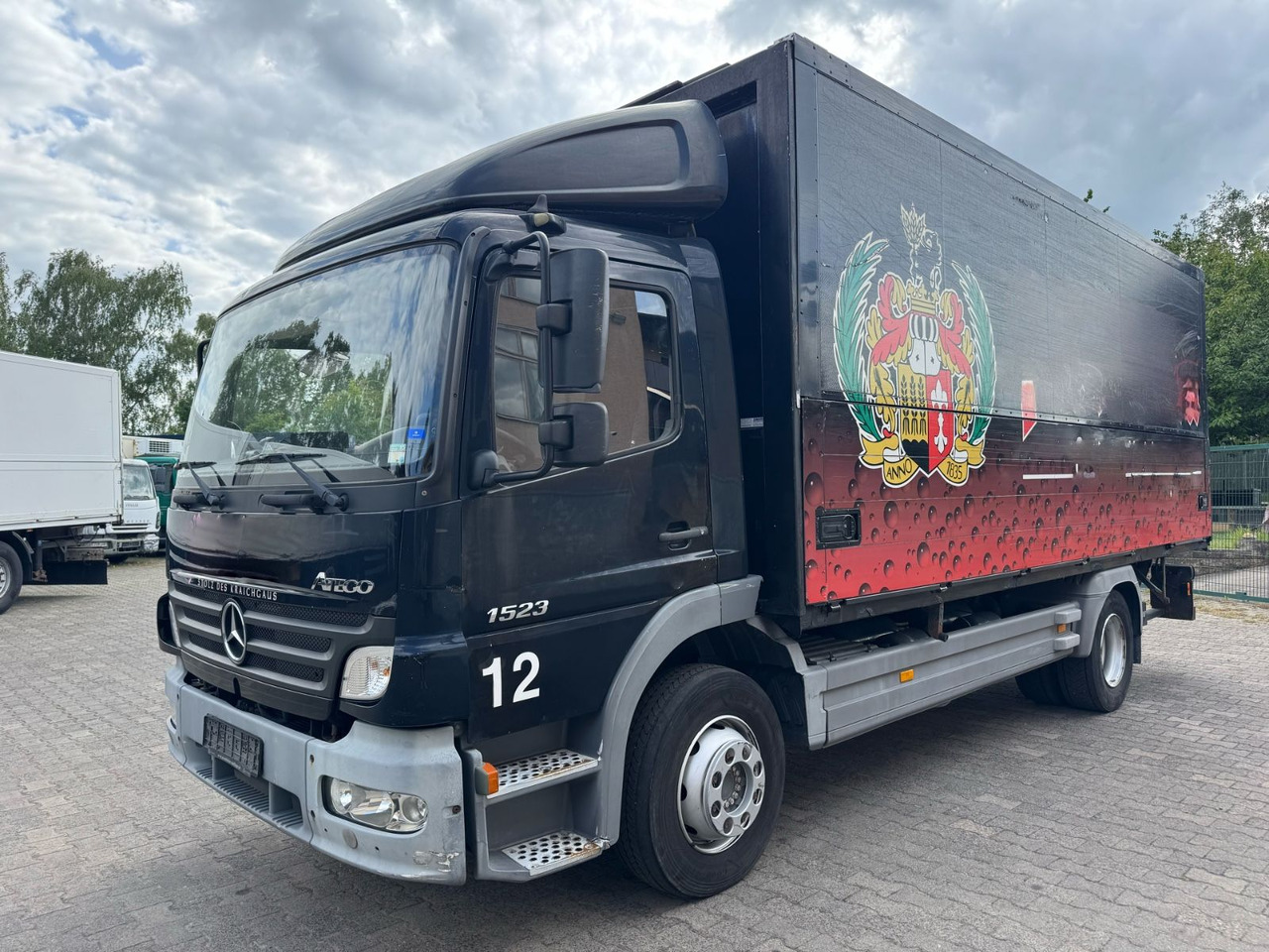 Mercedes-Benz Atego1523/LBW/AHK/Klima/Standh./aus.1Hand - Kamion za prijevoz pića: slika Mercedes-Benz Atego1523/LBW/AHK/Klima/Standh./aus.1Hand - Kamion za prijevoz pića Mercedes-Benz Atego1523/LBW/AHK/Klima/Standh./aus.1Hand - Kamion za prijevoz pića: slika Mercedes-Benz Atego1523/LBW/AHK/Klima/Standh./aus.1Hand - Kamion za prijevoz pića