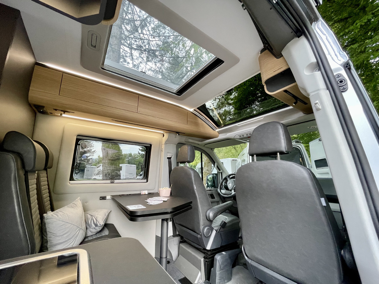 ADRIA MAX 680 SGX - Kamp kombi: slika ADRIA MAX 680 SGX - Kamp kombi ADRIA MAX 680 SGX - Kamp kombi: slika ADRIA MAX 680 SGX - Kamp kombi