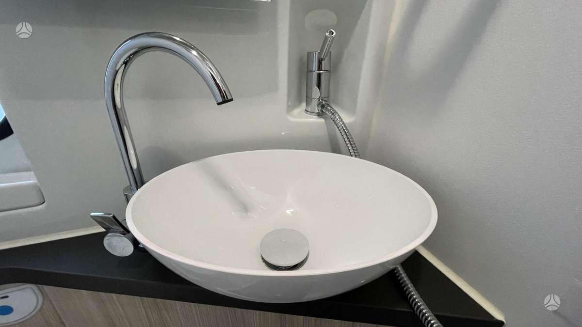 Novi Kamp kombi ADRIA Twin 600 SP Family: slika Novi Kamp kombi ADRIA Twin 600 SP Family