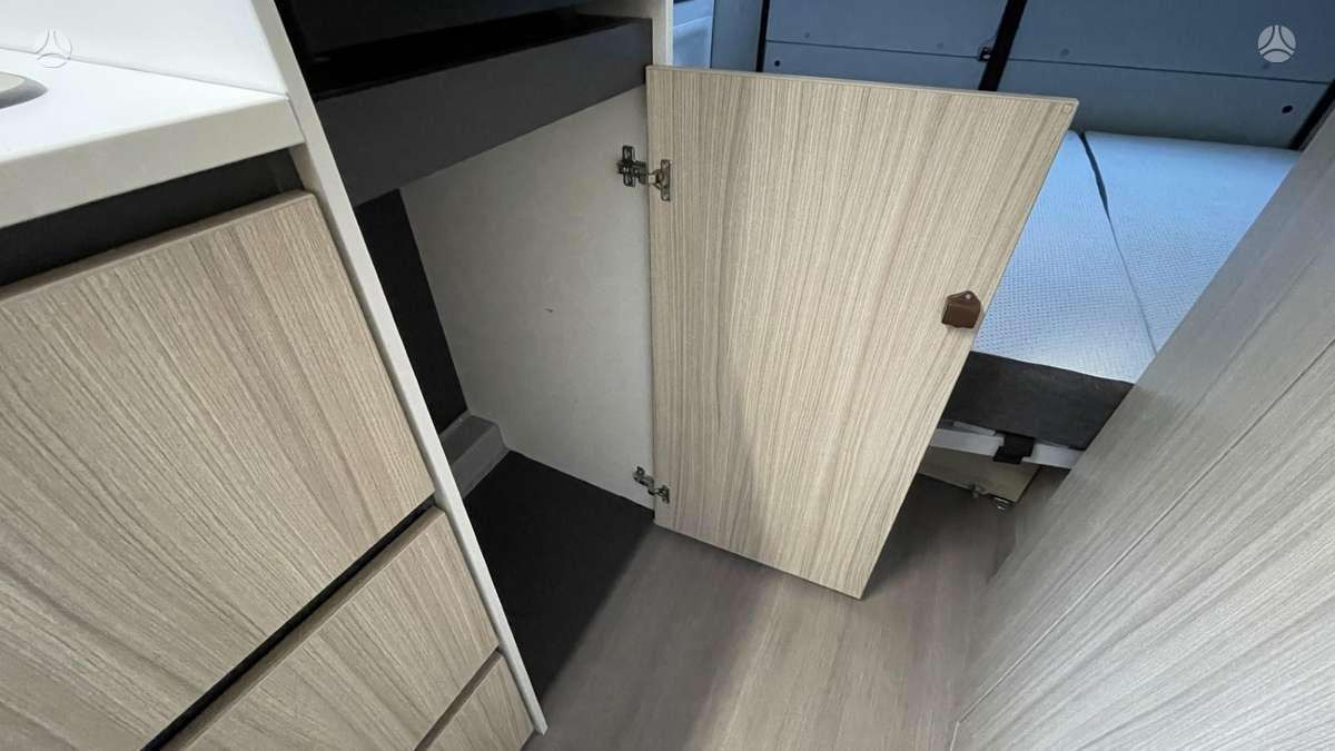 Novi Kamp kombi ADRIA Twin 600 SP Family: slika Novi Kamp kombi ADRIA Twin 600 SP Family