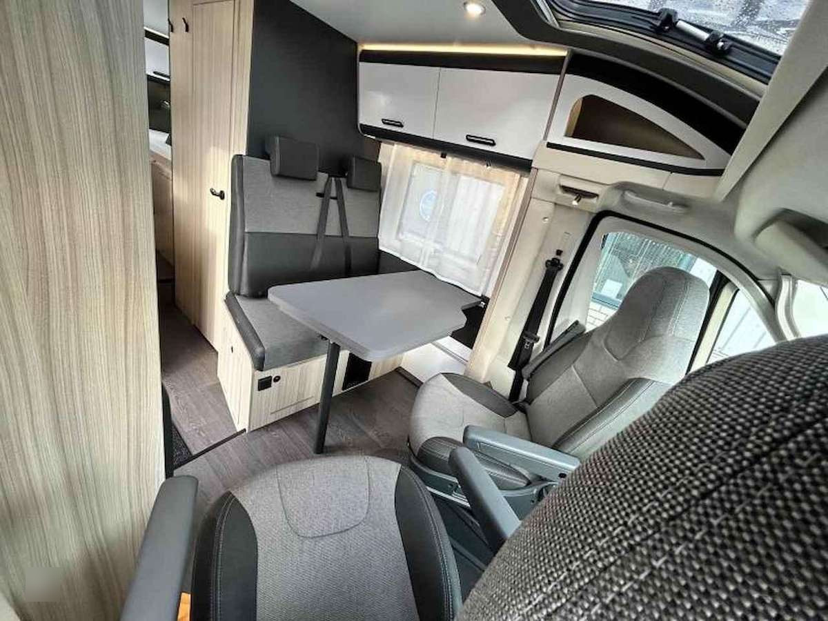 SUN LIVING C 65 SL - Poluintegrirani kamper: slika SUN LIVING C 65 SL - Poluintegrirani kamper SUN LIVING C 65 SL - Poluintegrirani kamper: slika SUN LIVING C 65 SL - Poluintegrirani kamper