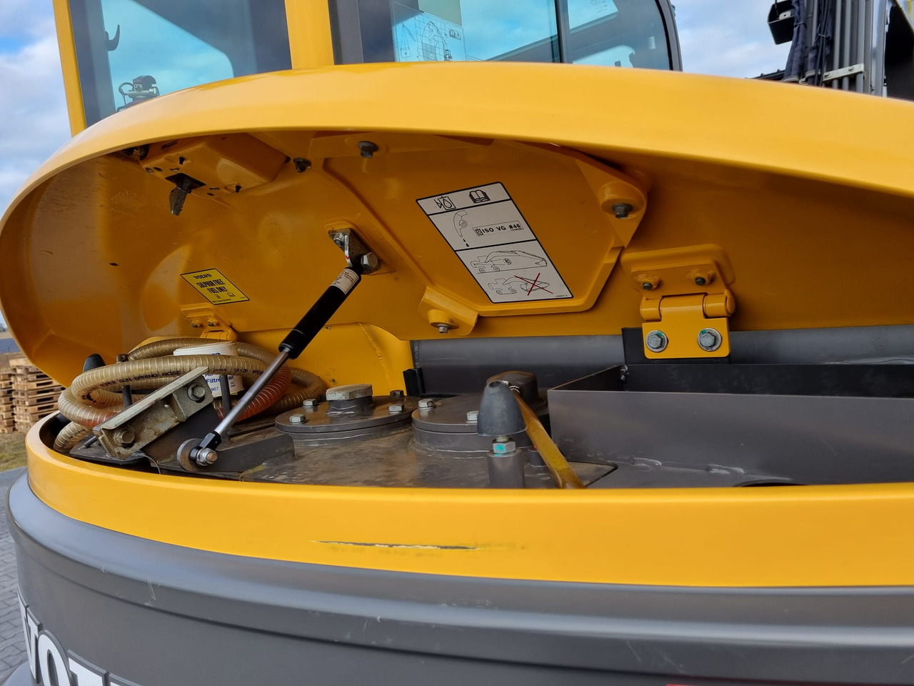 VOLVO ECR 88D PRO - Bager gusjeničar: slika VOLVO ECR 88D PRO - Bager gusjeničar VOLVO ECR 88D PRO - Bager gusjeničar: slika VOLVO ECR 88D PRO - Bager gusjeničar