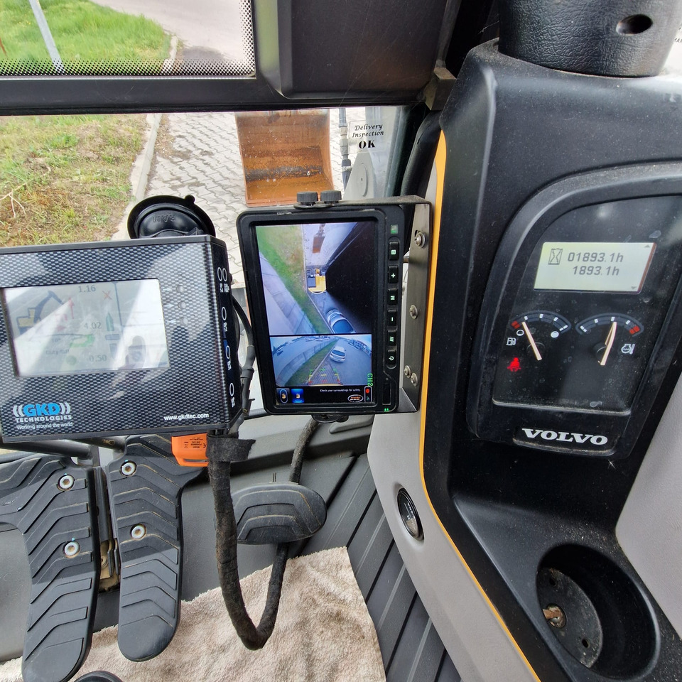 VOLVO ECR 88D PRO - Bager gusjeničar: slika VOLVO ECR 88D PRO - Bager gusjeničar VOLVO ECR 88D PRO - Bager gusjeničar: slika VOLVO ECR 88D PRO - Bager gusjeničar