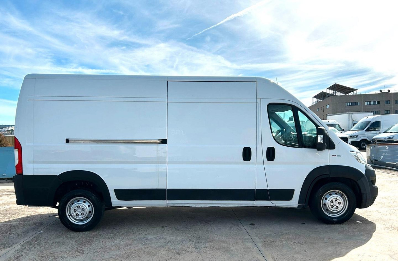 Fiat Ducato LH2 2.3 MJT 150 cv - Furgon: slika Fiat Ducato LH2 2.3 MJT 150 cv - Furgon Fiat Ducato LH2 2.3 MJT 150 cv - Furgon: slika Fiat Ducato LH2 2.3 MJT 150 cv - Furgon