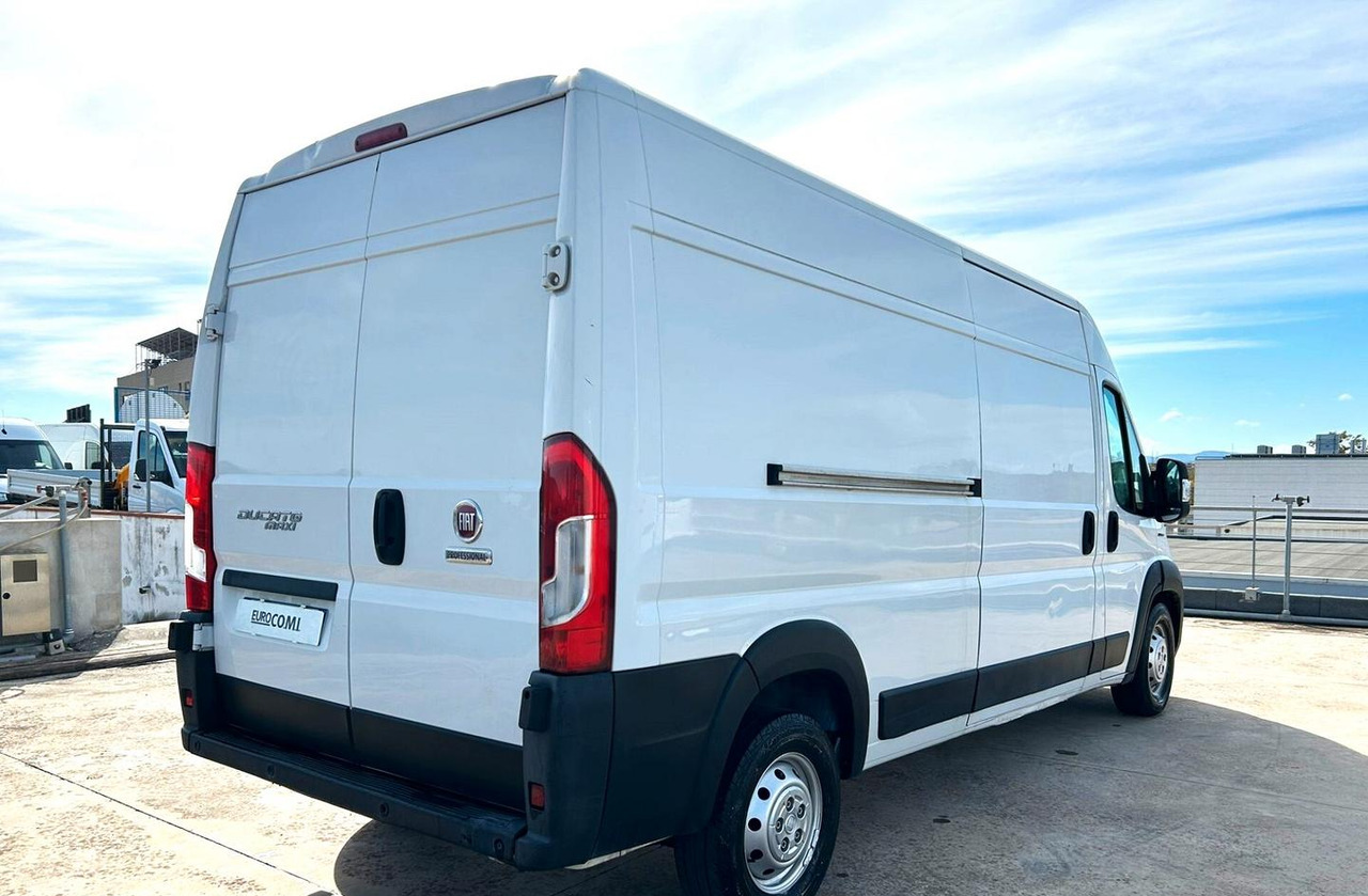 Fiat Ducato LH2 2.3 MJT 150 cv - Furgon: slika Fiat Ducato LH2 2.3 MJT 150 cv - Furgon Fiat Ducato LH2 2.3 MJT 150 cv - Furgon: slika Fiat Ducato LH2 2.3 MJT 150 cv - Furgon