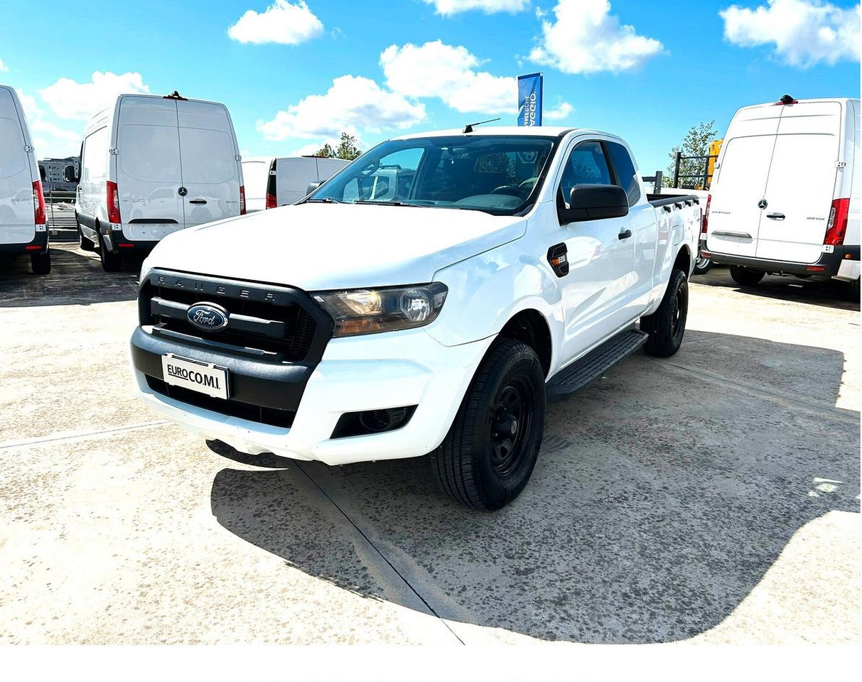 Ford Ranger 2.2 160 cv XL Supercab 4 posti 4wd - Pick-up: slika Ford Ranger 2.2 160 cv XL Supercab 4 posti 4wd - Pick-up Ford Ranger 2.2 160 cv XL Supercab 4 posti 4wd - Pick-up: slika Ford Ranger 2.2 160 cv XL Supercab 4 posti 4wd - Pick-up
