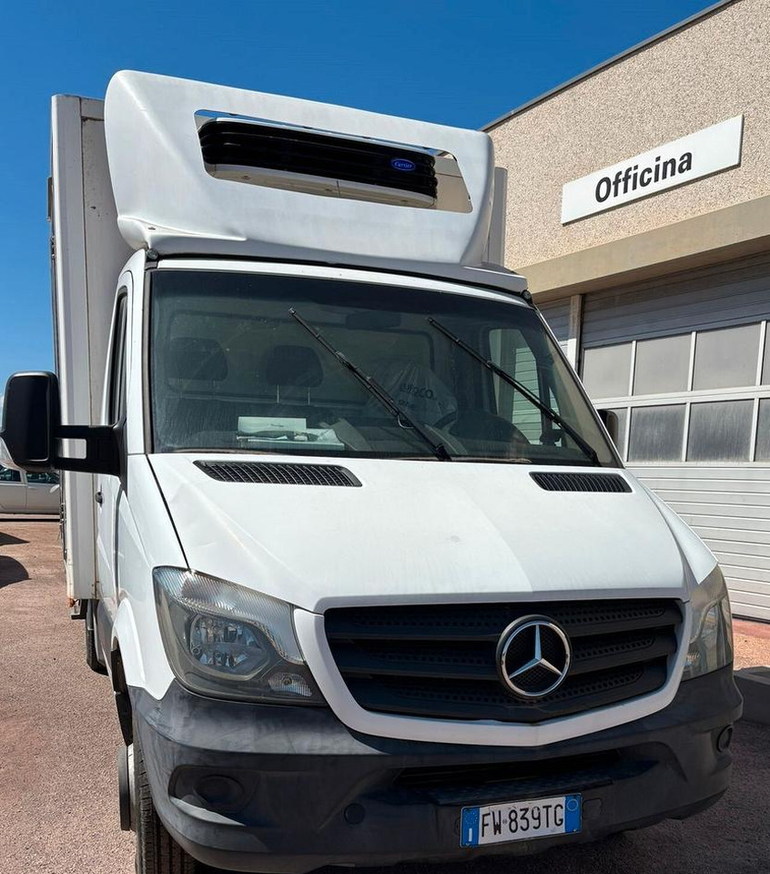 Mercedes-Benz Sprinter 416 CDI T 37/35 Furgone iso - Dostavno vozilo hladnjača: slika  Mercedes-Benz Sprinter 416 CDI T 37/35 Furgone iso - Dostavno vozilo hladnjača Mercedes-Benz Sprinter 416 CDI T 37/35 Furgone iso - Dostavno vozilo hladnjača: slika  Mercedes-Benz Sprinter 416 CDI T 37/35 Furgone iso - Dostavno vozilo hladnjača