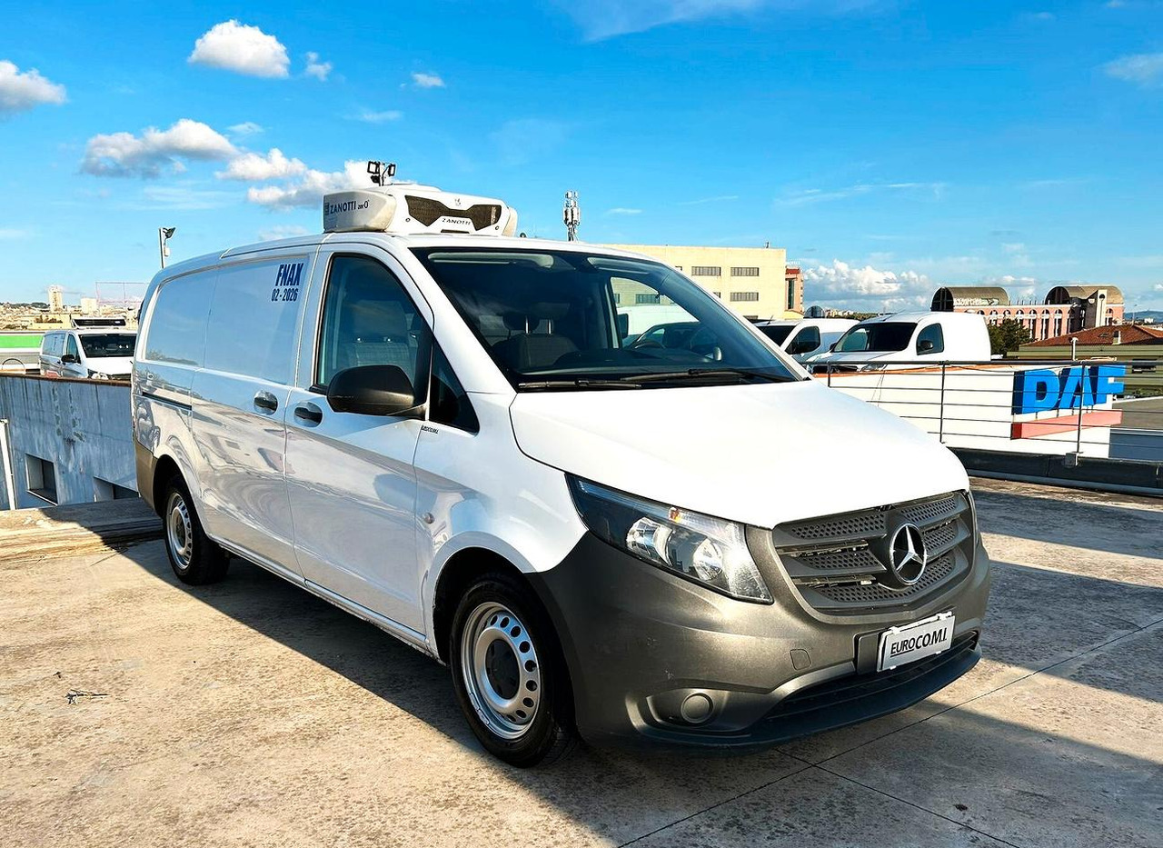 Mercedes Vito 114 cdi Long Frigo 0/4° Rete/Strada - Dostavno vozilo hladnjača: slika Mercedes Vito 114 cdi Long Frigo 0/4° Rete/Strada - Dostavno vozilo hladnjača Mercedes Vito 114 cdi Long Frigo 0/4° Rete/Strada - Dostavno vozilo hladnjača: slika Mercedes Vito 114 cdi Long Frigo 0/4° Rete/Strada - Dostavno vozilo hladnjača