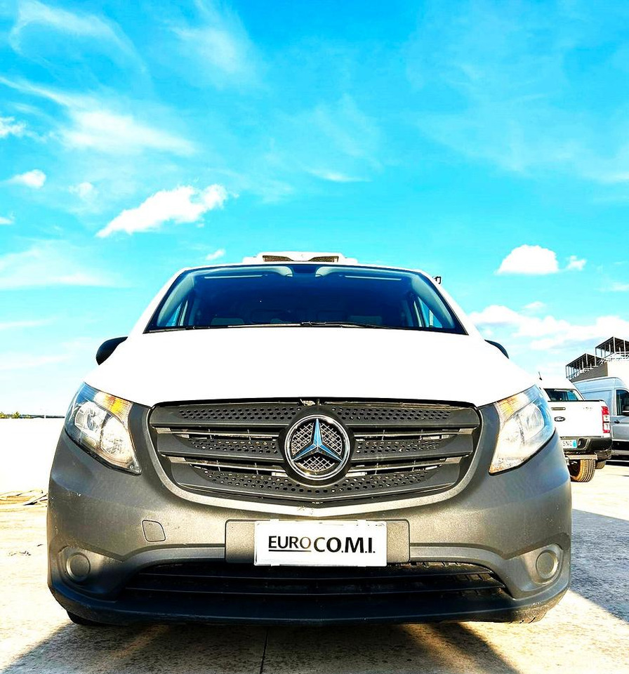 Mercedes Vito 114 cdi Long Frigo 0/4° Rete/Strada - Dostavno vozilo hladnjača: slika Mercedes Vito 114 cdi Long Frigo 0/4° Rete/Strada - Dostavno vozilo hladnjača Mercedes Vito 114 cdi Long Frigo 0/4° Rete/Strada - Dostavno vozilo hladnjača: slika Mercedes Vito 114 cdi Long Frigo 0/4° Rete/Strada - Dostavno vozilo hladnjača