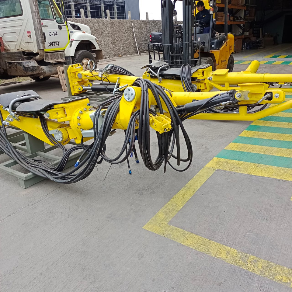 ATLAS COPCO EPIROC BRAZOS BUT28 PARA JUMBOS BOOMER 281 Y 282 - Rudarski strojevi: slika ATLAS COPCO EPIROC BRAZOS BUT28 PARA JUMBOS BOOMER 281 Y 282 - Rudarski strojevi ATLAS COPCO EPIROC BRAZOS BUT28 PARA JUMBOS BOOMER 281 Y 282 - Rudarski strojevi: slika ATLAS COPCO EPIROC BRAZOS BUT28 PARA JUMBOS BOOMER 281 Y 282 - Rudarski strojevi