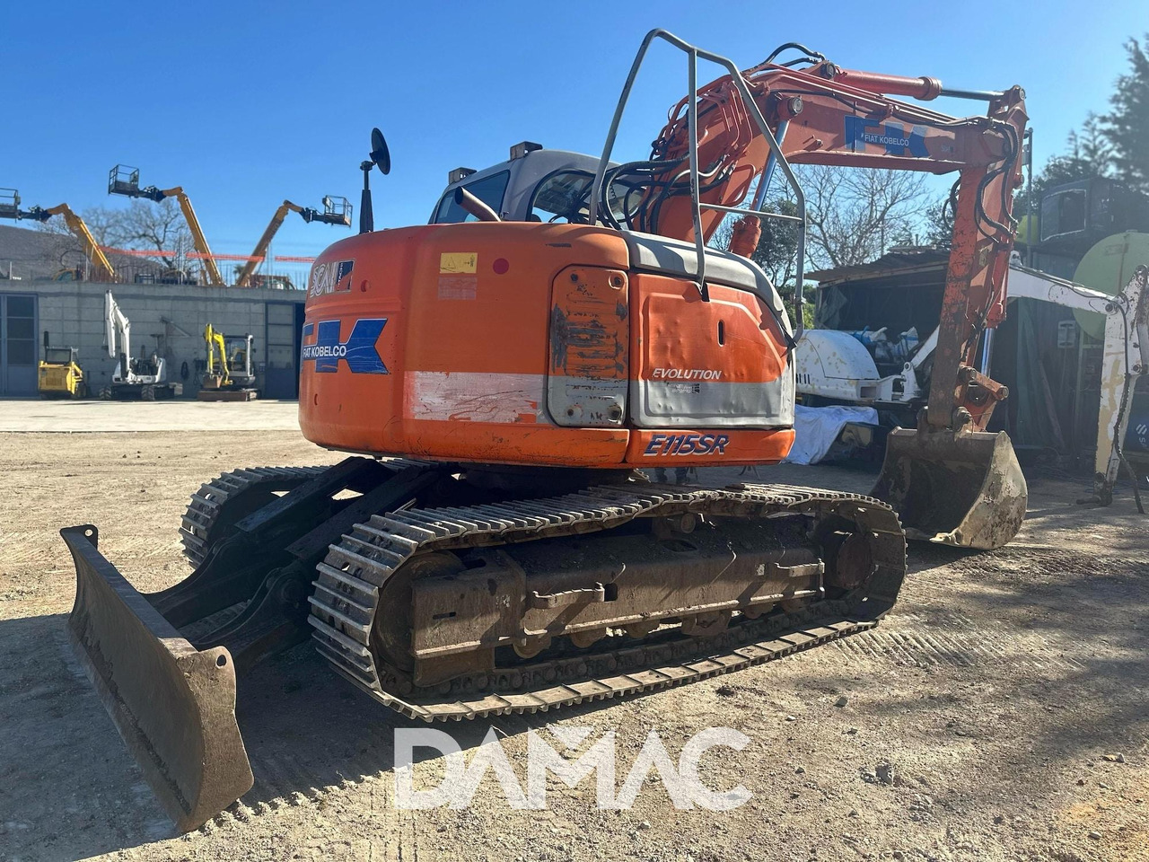 FIAT KOBELCO E115SR - Bager gusjeničar: slika FIAT KOBELCO E115SR - Bager gusjeničar FIAT KOBELCO E115SR - Bager gusjeničar: slika FIAT KOBELCO E115SR - Bager gusjeničar