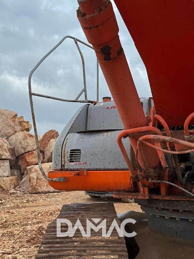 FIAT KOBELCO E305 - Bager gusjeničar: slika FIAT KOBELCO E305 - Bager gusjeničar FIAT KOBELCO E305 - Bager gusjeničar: slika FIAT KOBELCO E305 - Bager gusjeničar