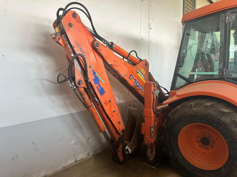 Fiat KOBELCO FB100.2 - Rovokopač-utovarivač: slika Fiat KOBELCO FB100.2 - Rovokopač-utovarivač Fiat KOBELCO FB100.2 - Rovokopač-utovarivač: slika Fiat KOBELCO FB100.2 - Rovokopač-utovarivač