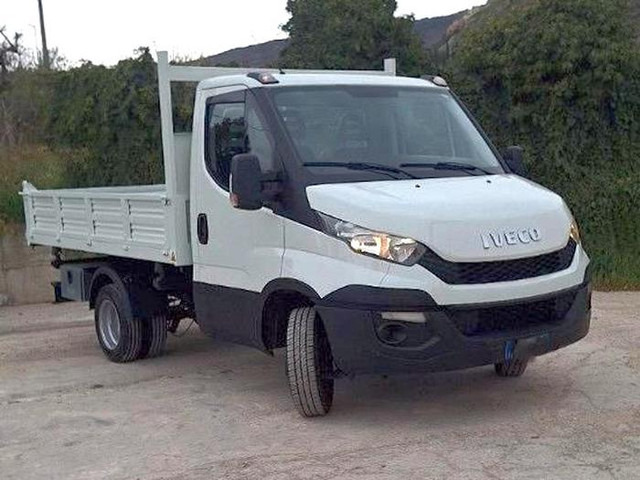 Iveco DAILY 35C160 - Vrtna freza: slika Iveco DAILY 35C160 - Vrtna freza Iveco DAILY 35C160 - Vrtna freza: slika Iveco DAILY 35C160 - Vrtna freza