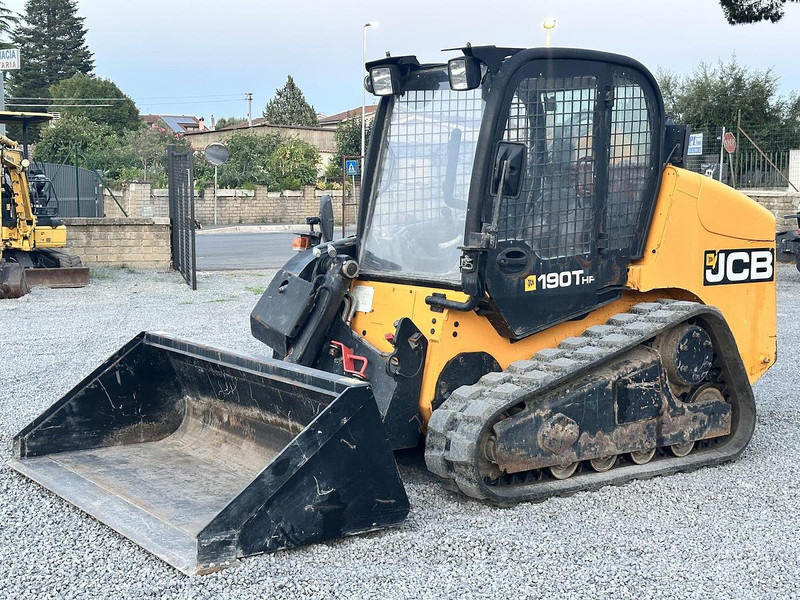 JCB 190THF - Kompaktni utovarivač gusjeničar: slika JCB 190THF - Kompaktni utovarivač gusjeničar JCB 190THF - Kompaktni utovarivač gusjeničar: slika JCB 190THF - Kompaktni utovarivač gusjeničar