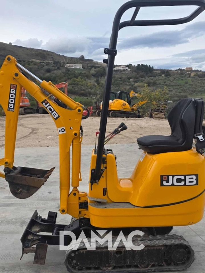JCB 8008CTS - Mini bager: slika JCB 8008CTS - Mini bager JCB 8008CTS - Mini bager: slika JCB 8008CTS - Mini bager