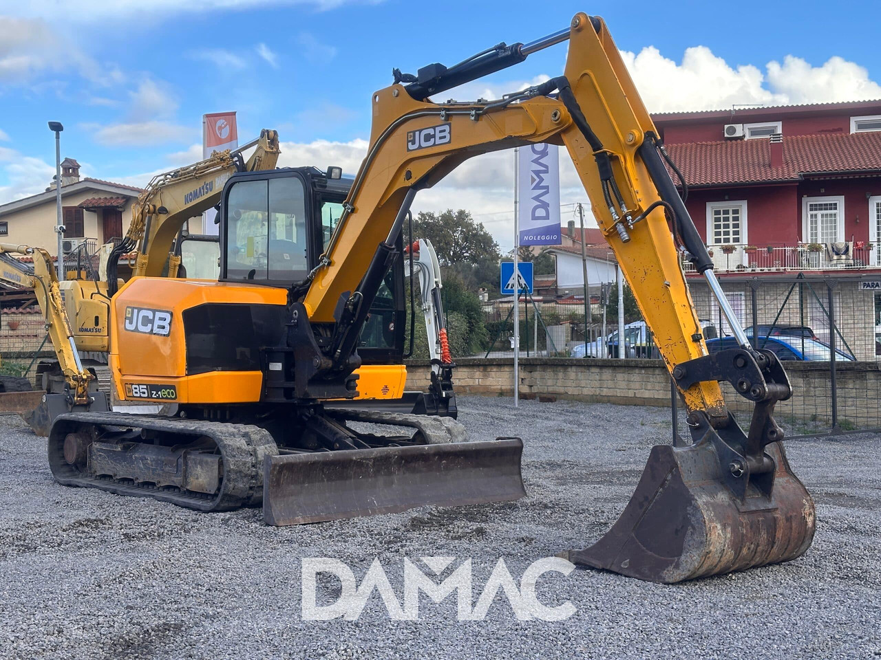 JCB 85Z-1 - Mini bager: slika JCB 85Z-1 - Mini bager JCB 85Z-1 - Mini bager: slika JCB 85Z-1 - Mini bager