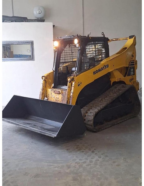 Komatsu CK35 - Kompaktni utovarivač gusjeničar: slika Komatsu CK35 - Kompaktni utovarivač gusjeničar Komatsu CK35 - Kompaktni utovarivač gusjeničar: slika Komatsu CK35 - Kompaktni utovarivač gusjeničar