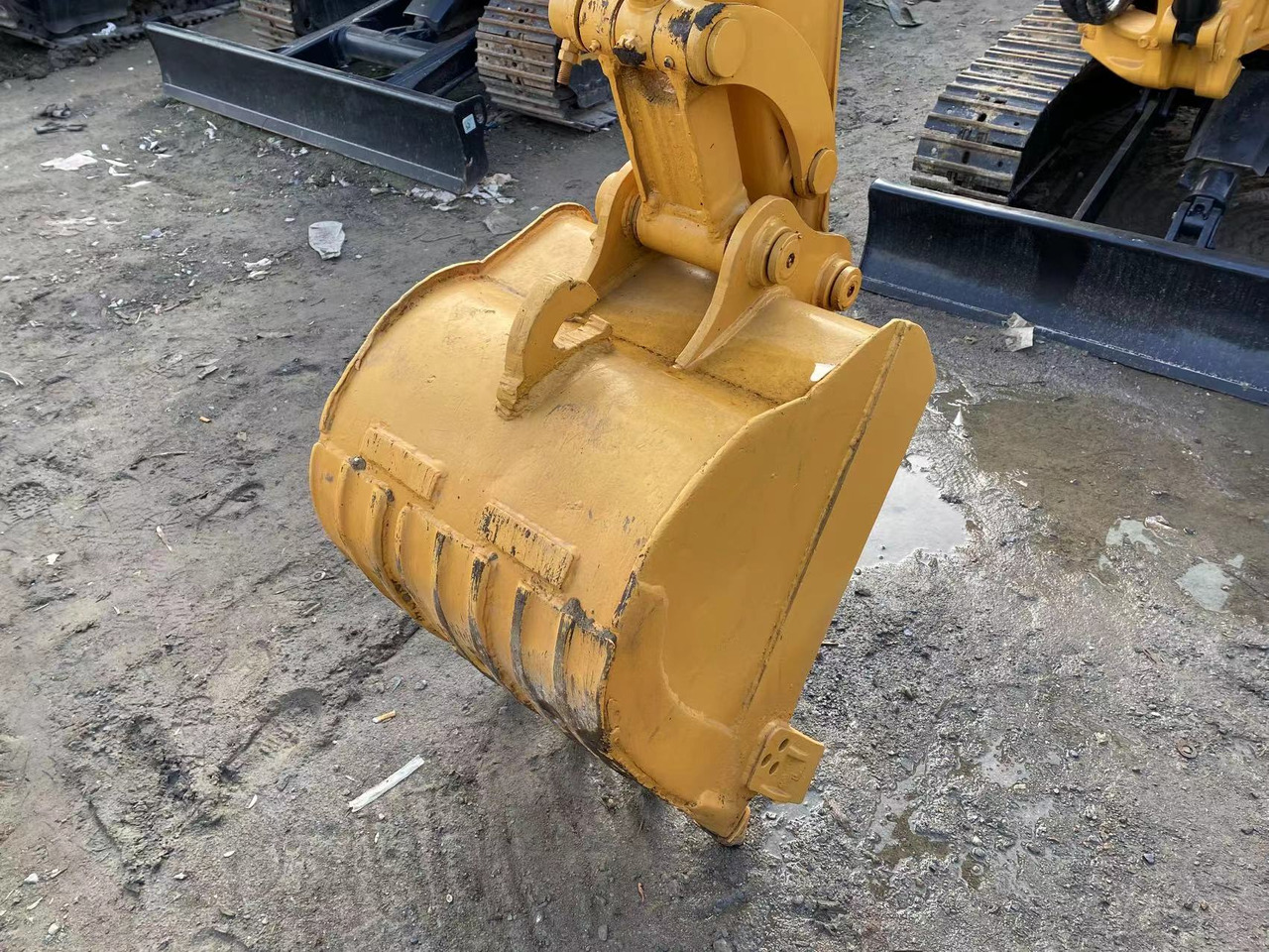 Zakup CATERPILLAR 303.5 CATERPILLAR 303.5: slika Zakup CATERPILLAR 303.5 CATERPILLAR 303.5 Zakup CATERPILLAR 303.5 CATERPILLAR 303.5: slika Zakup CATERPILLAR 303.5 CATERPILLAR 303.5