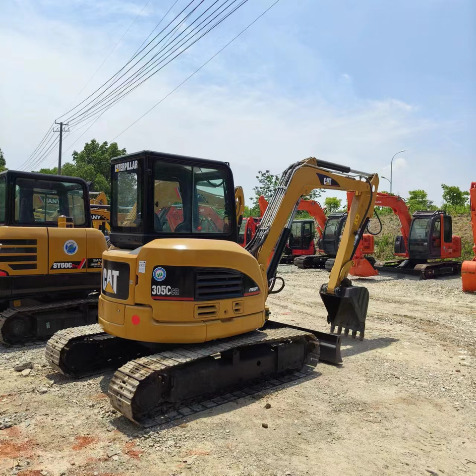 CATERPILLAR 305 - Mini bager: slika CATERPILLAR 305 - Mini bager CATERPILLAR 305 - Mini bager: slika CATERPILLAR 305 - Mini bager