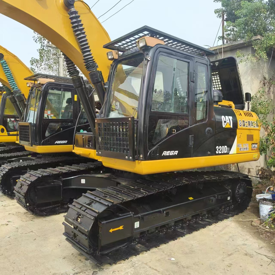 CATERPILLAR 320D2L - Bager gusjeničar: slika CATERPILLAR 320D2L - Bager gusjeničar CATERPILLAR 320D2L - Bager gusjeničar: slika CATERPILLAR 320D2L - Bager gusjeničar