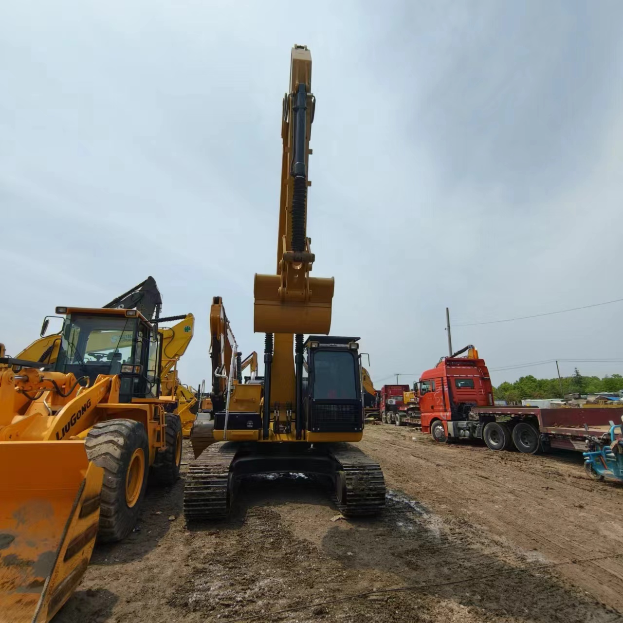 CATERPILLAR 323 - Bager gusjeničar: slika CATERPILLAR 323 - Bager gusjeničar CATERPILLAR 323 - Bager gusjeničar: slika CATERPILLAR 323 - Bager gusjeničar