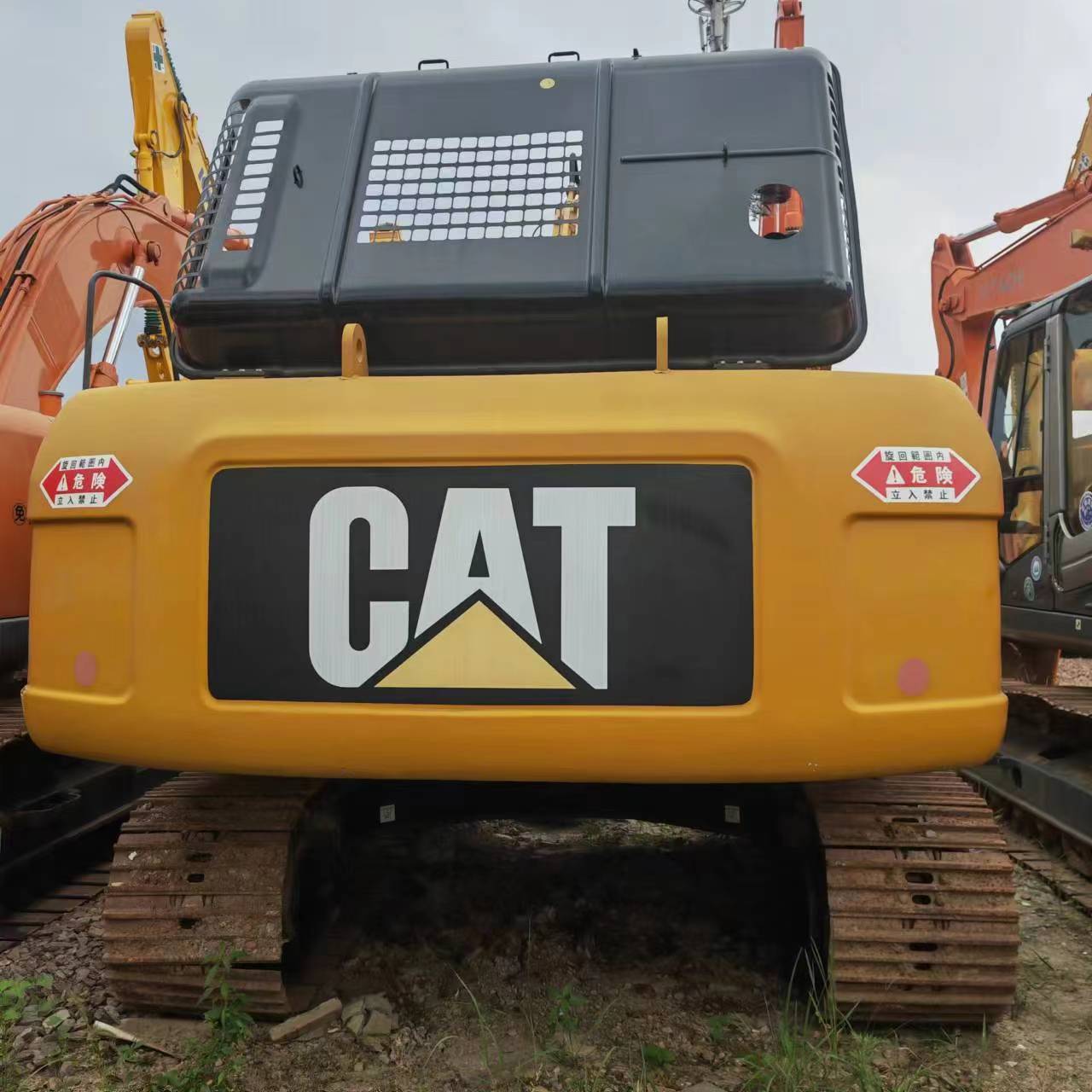 CATERPILLAR 325D2 - Bager gusjeničar: slika CATERPILLAR 325D2 - Bager gusjeničar CATERPILLAR 325D2 - Bager gusjeničar: slika CATERPILLAR 325D2 - Bager gusjeničar