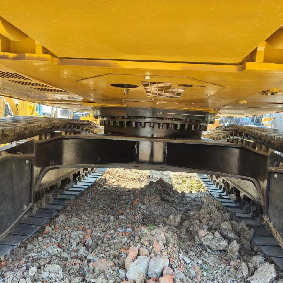 Bager gusjeničar CATERPILLAR 330D: slika Bager gusjeničar CATERPILLAR 330D