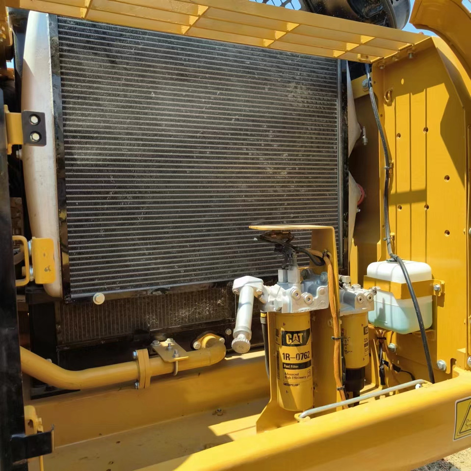 Bager gusjeničar CATERPILLAR 330D: slika Bager gusjeničar CATERPILLAR 330D