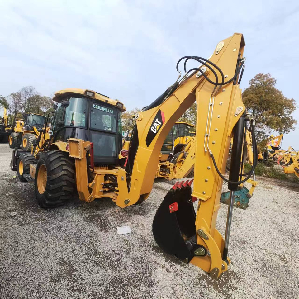 CATERPILLAR 420F - Rovokopač-utovarivač: slika CATERPILLAR 420F - Rovokopač-utovarivač CATERPILLAR 420F - Rovokopač-utovarivač: slika CATERPILLAR 420F - Rovokopač-utovarivač