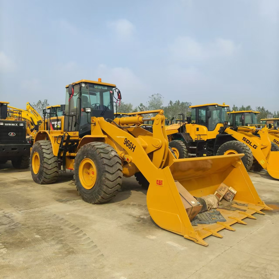 CATERPILLAR 966H - Utovarivač na kotačima: slika CATERPILLAR 966H - Utovarivač na kotačima CATERPILLAR 966H - Utovarivač na kotačima: slika CATERPILLAR 966H - Utovarivač na kotačima