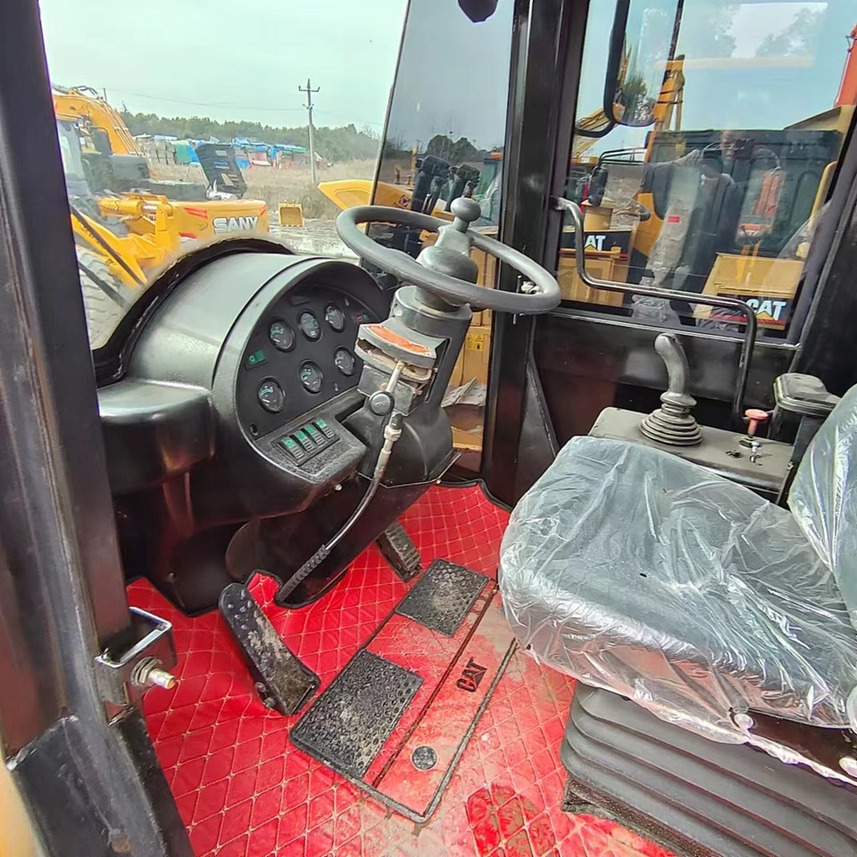 Utovarivač na kotačima CATERPILLAR 966H: slika Utovarivač na kotačima CATERPILLAR 966H
