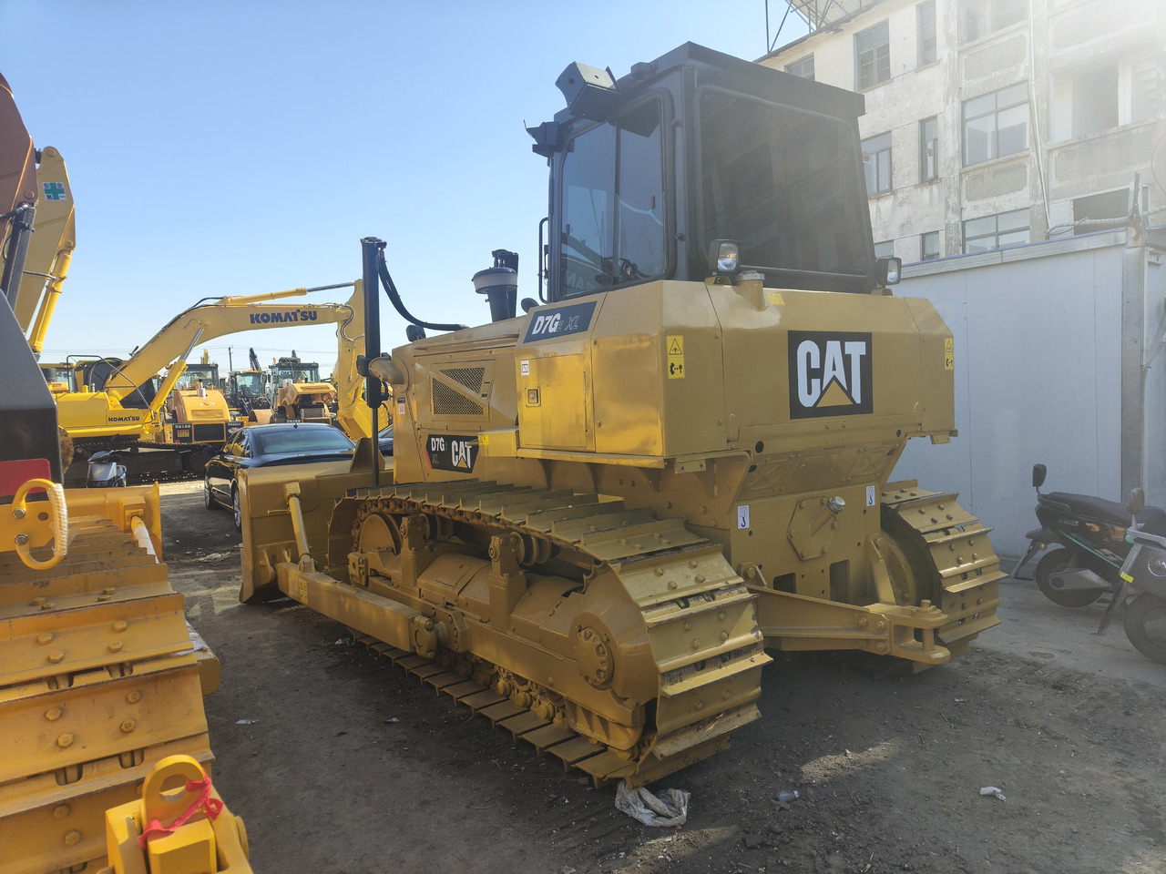 CATERPILLAR D7G - Bager gusjeničar: slika CATERPILLAR D7G - Bager gusjeničar CATERPILLAR D7G - Bager gusjeničar: slika CATERPILLAR D7G - Bager gusjeničar