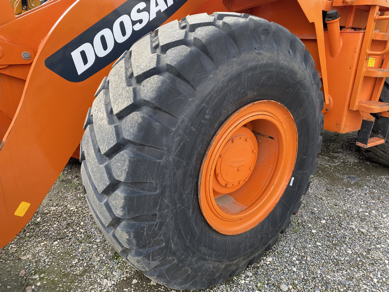 DOOSAN DL505 - Utovarivač na kotačima: slika DOOSAN DL505 - Utovarivač na kotačima DOOSAN DL505 - Utovarivač na kotačima: slika DOOSAN DL505 - Utovarivač na kotačima