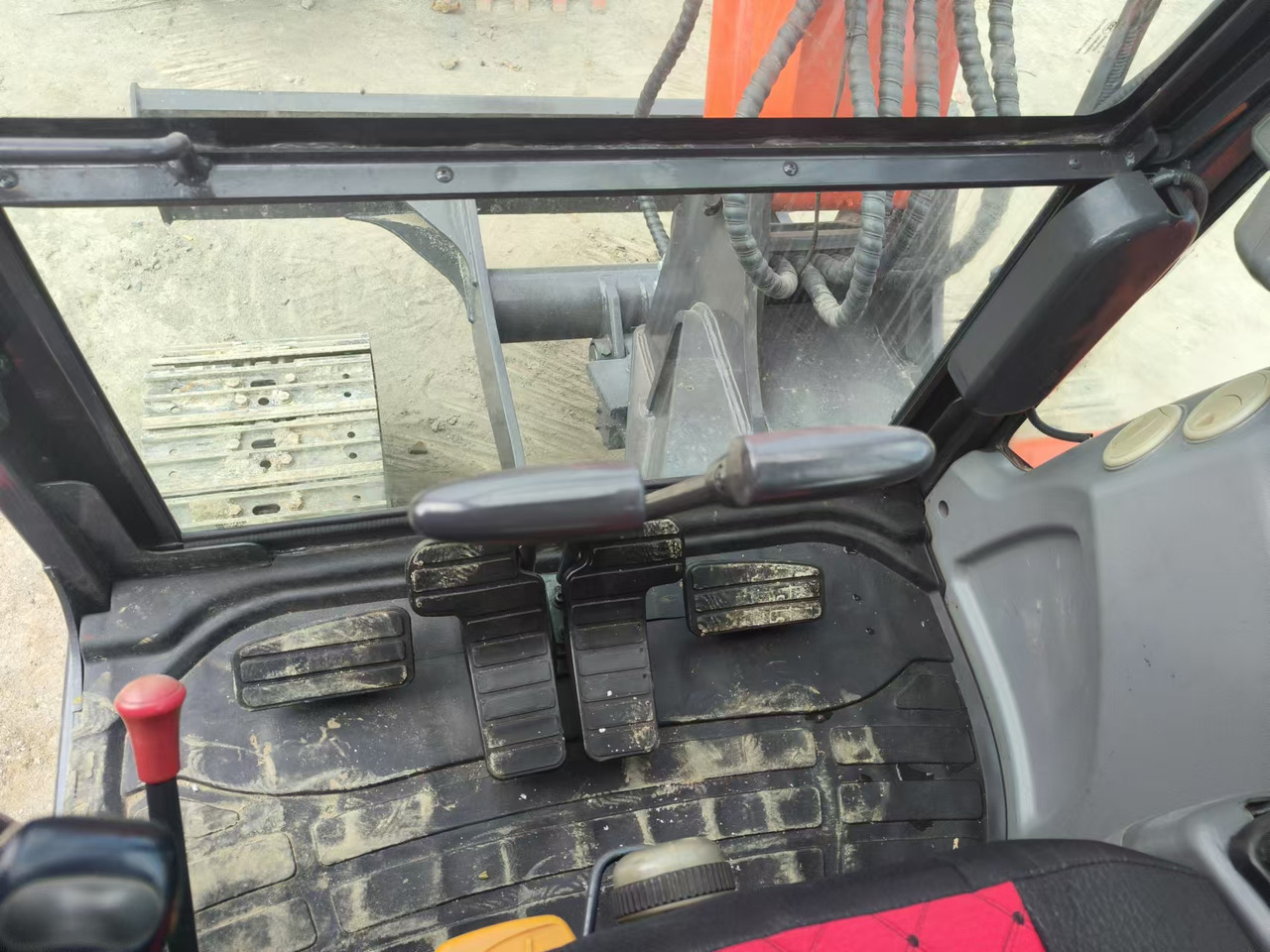 DOOSAN DX60 - Bager: slika DOOSAN DX60 - Bager DOOSAN DX60 - Bager: slika DOOSAN DX60 - Bager