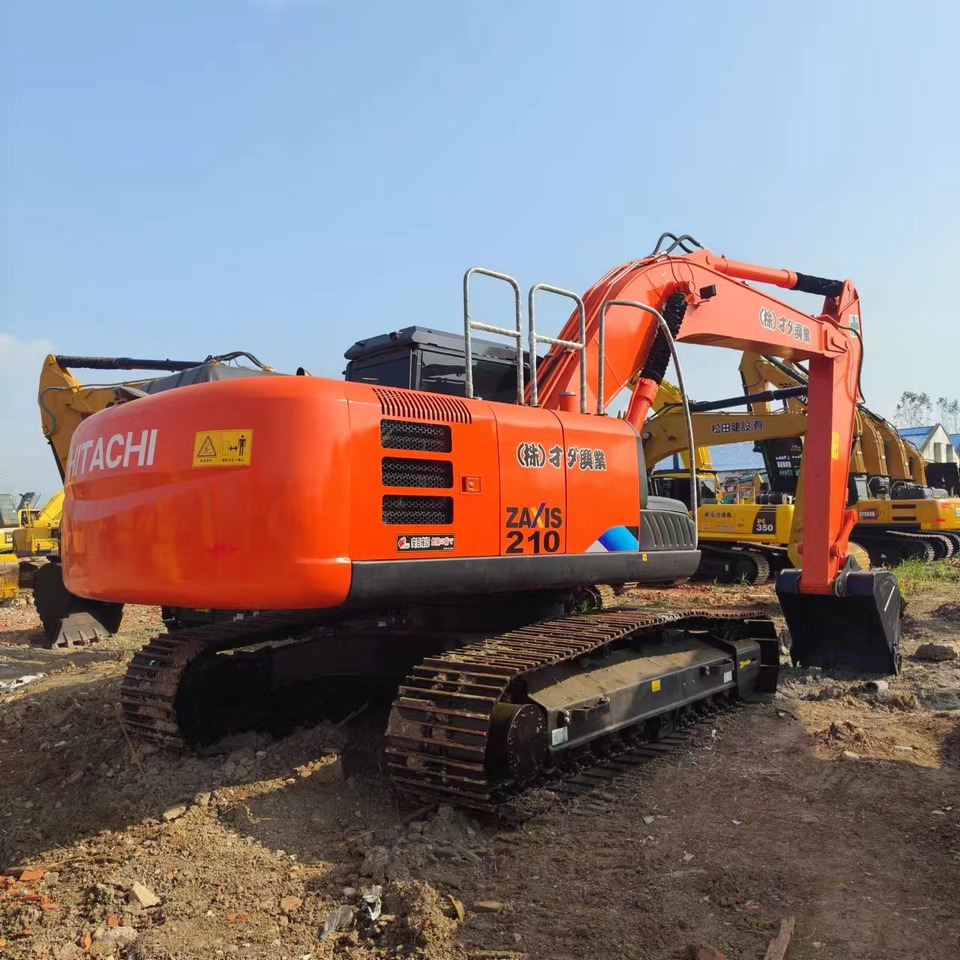 HITACHI ZX210 - Bager gusjeničar: slika HITACHI ZX210 - Bager gusjeničar HITACHI ZX210 - Bager gusjeničar: slika HITACHI ZX210 - Bager gusjeničar