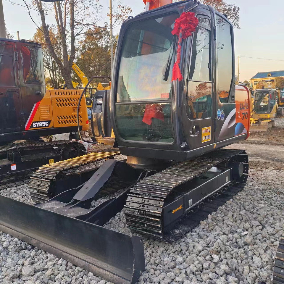 Bager gusjeničar HITACHI ZX70: slika Bager gusjeničar HITACHI ZX70