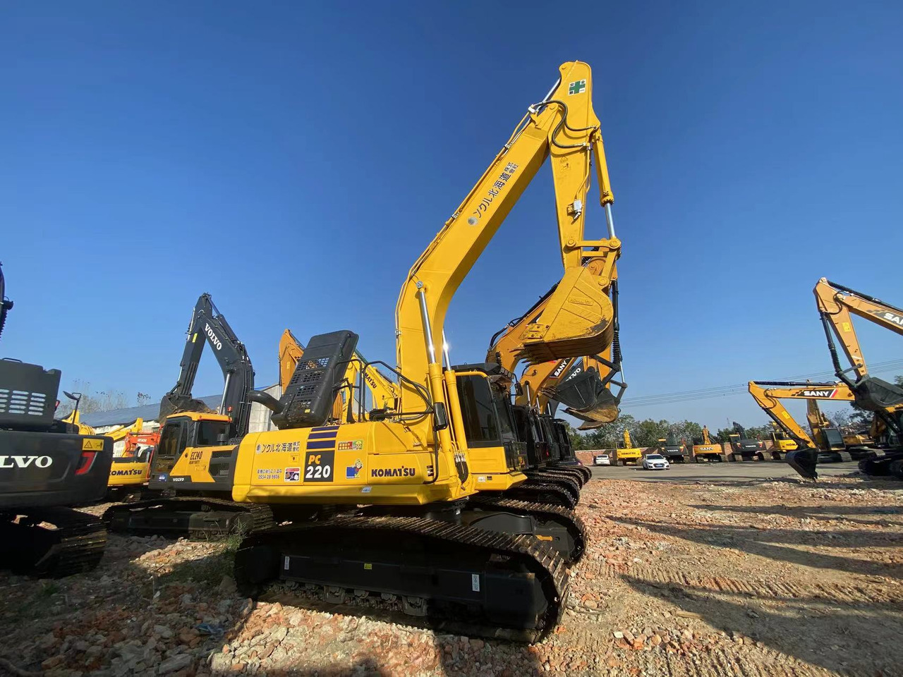 Bager gusjeničar KOMATSU PC220: slika Bager gusjeničar KOMATSU PC220