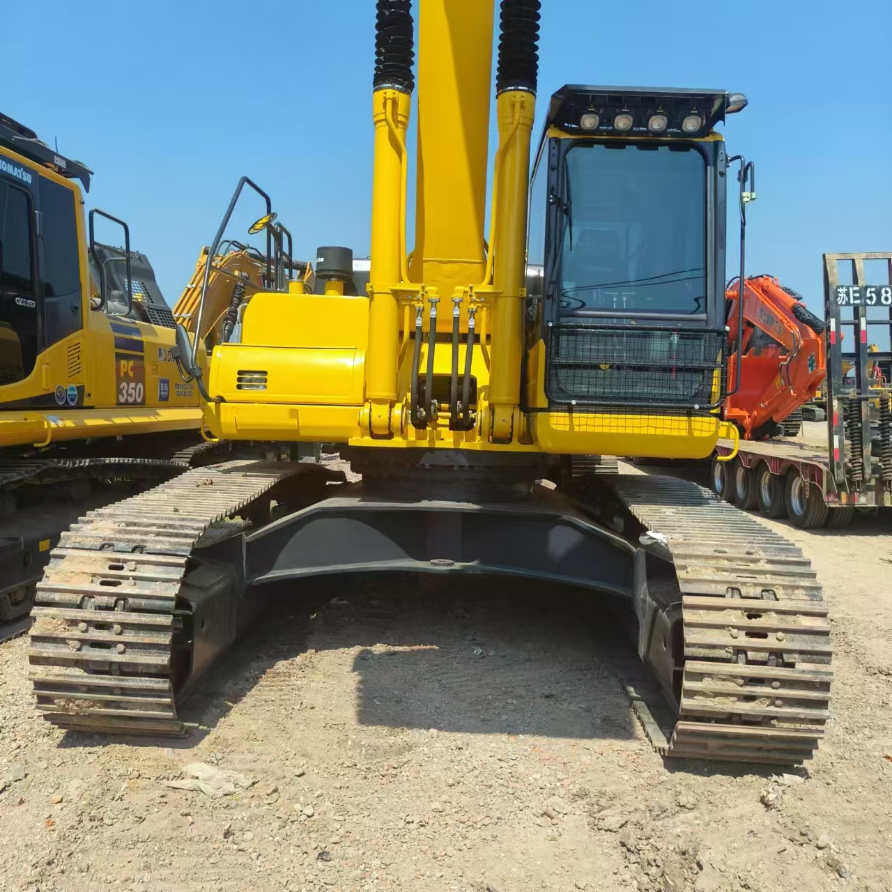 KOMATSU PC400 - Bager gusjeničar: slika KOMATSU PC400 - Bager gusjeničar KOMATSU PC400 - Bager gusjeničar: slika KOMATSU PC400 - Bager gusjeničar