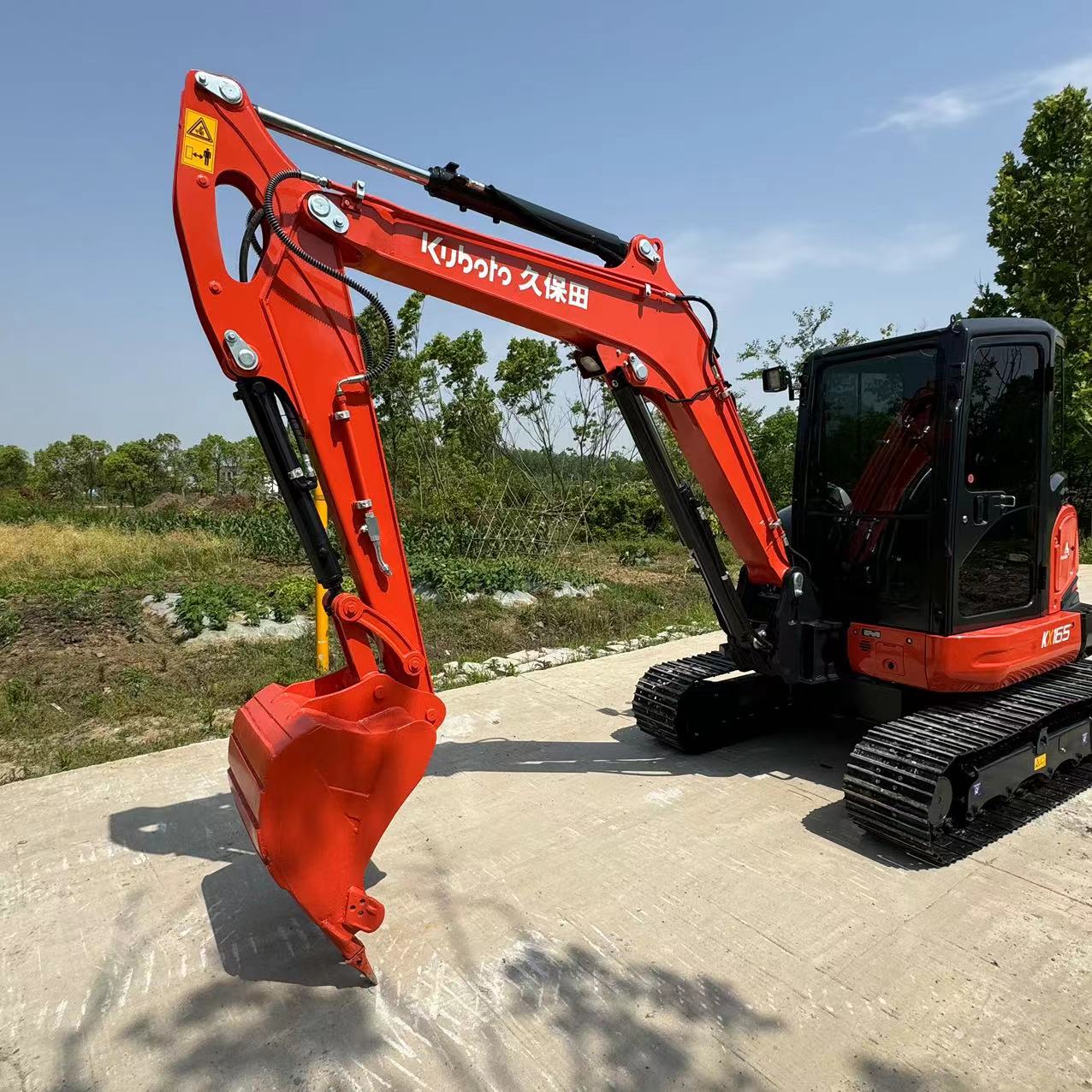 KUBOTA KX165 - Bager gusjeničar: slika KUBOTA KX165 - Bager gusjeničar KUBOTA KX165 - Bager gusjeničar: slika KUBOTA KX165 - Bager gusjeničar