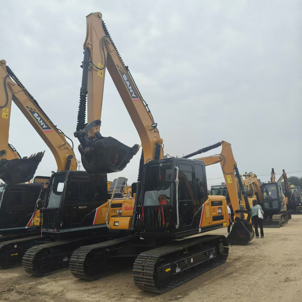 SANY SY135C - Bager gusjeničar: slika SANY SY135C - Bager gusjeničar SANY SY135C - Bager gusjeničar: slika SANY SY135C - Bager gusjeničar