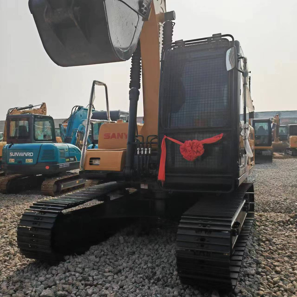 Bager gusjeničar SANY SY135C: slika Bager gusjeničar SANY SY135C Bager gusjeničar SANY SY135C: slika Bager gusjeničar SANY SY135C