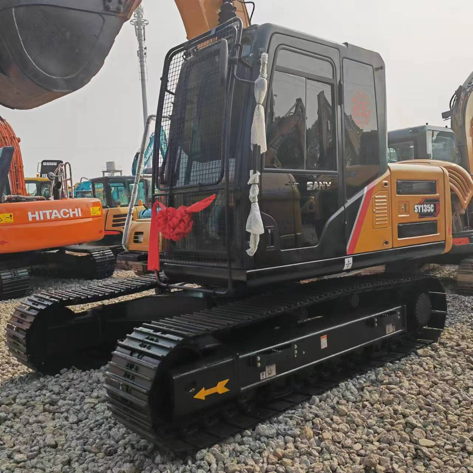 SANY SY135C - Bager gusjeničar: slika SANY SY135C - Bager gusjeničar SANY SY135C - Bager gusjeničar: slika SANY SY135C - Bager gusjeničar
